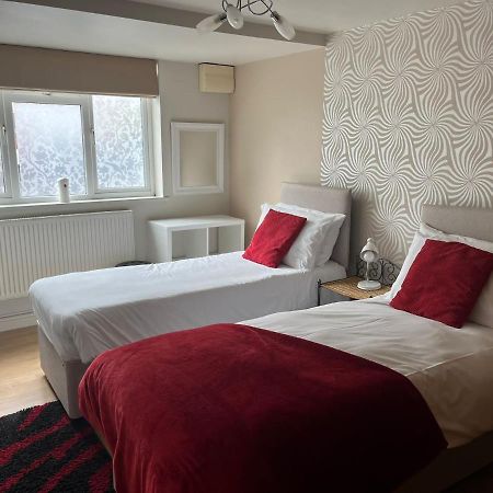 Swindon Home From Home 2 - Entercloud9Sa Екстер'єр фото