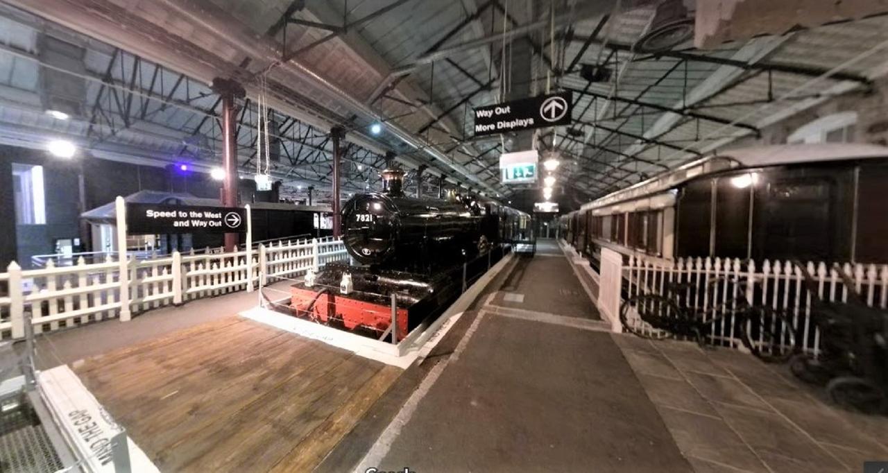 Swindon Home From Home 2 - Entercloud9Sa Екстер'єр фото